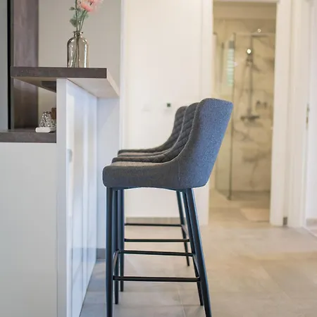 Luxury Karigo 5 * Makarska