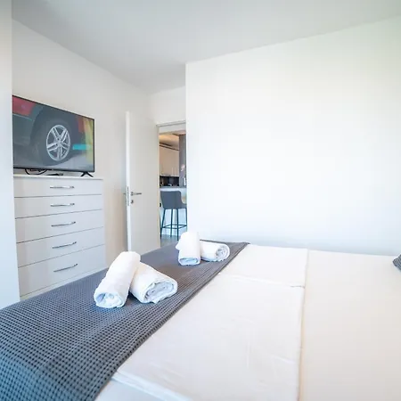 Luxury Karigo 5 Makarska