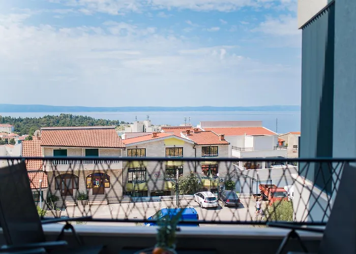 Апартаменти Luxury Karigo 5 *